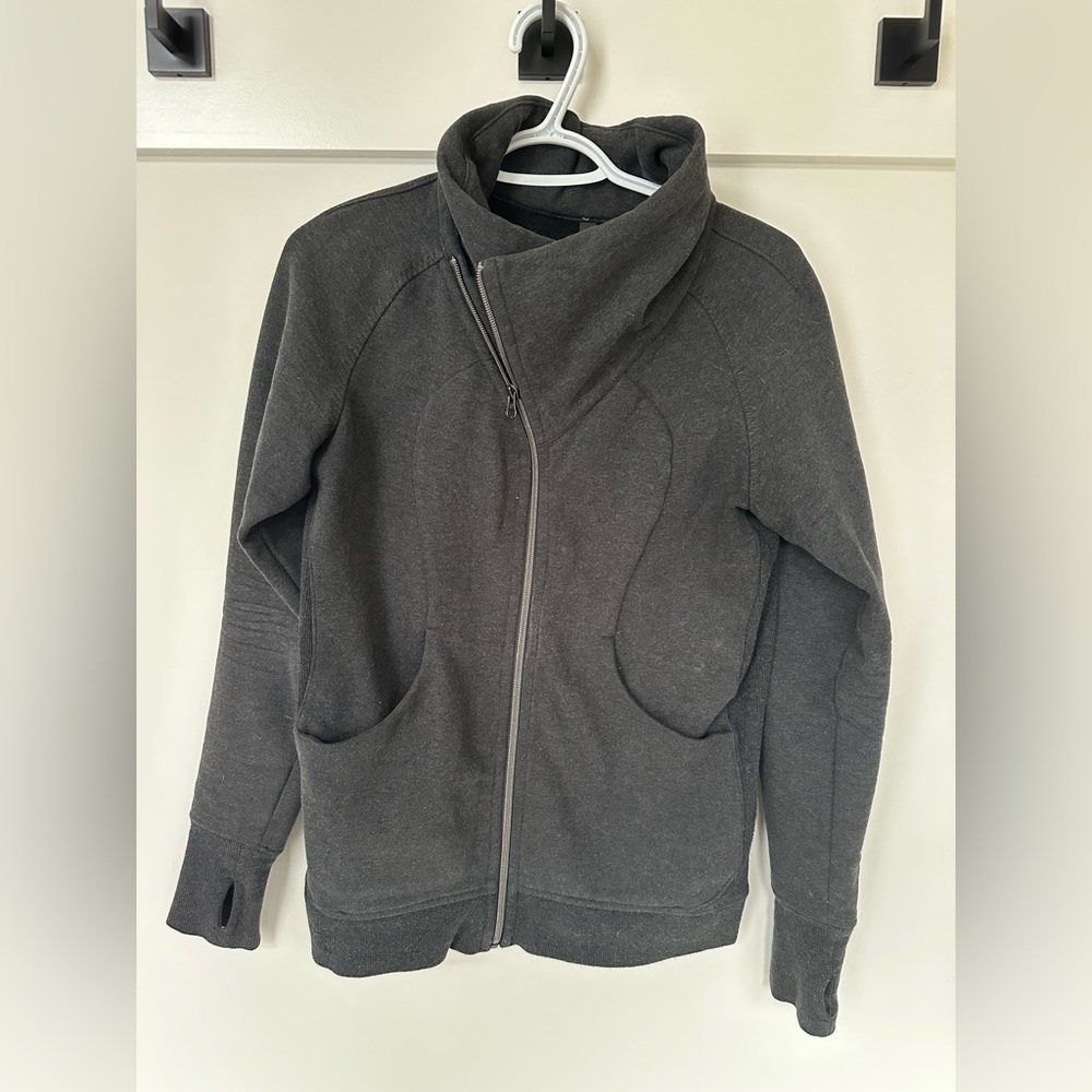 Lululemon Grey Zip Up Sweater.